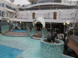 MSC Magnifica Le Grand Bleu Pool Area picture