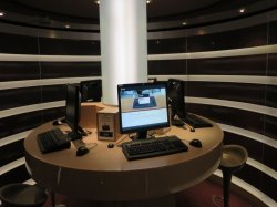 MSC Magnifica Cyber Cafe picture