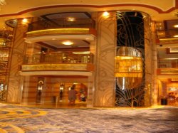 Disney Dream Atrium picture