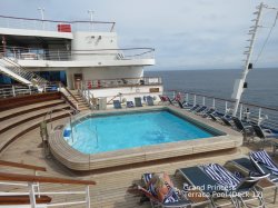 Grand Princess Terrace Pool picture