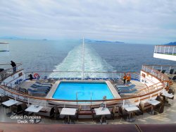 Grand Princess Terrace Pool picture