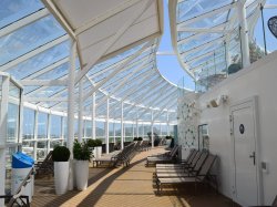 Symphony of the Seas Solarium picture