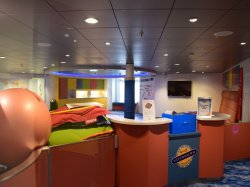 Symphony of the Seas Kids Avenue picture