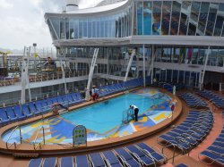 Symphony of the Seas Sports Pool picture