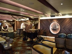 Symphony of the Seas Schooner Bar picture