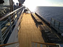 Carnival Conquest Sun sun deck picture