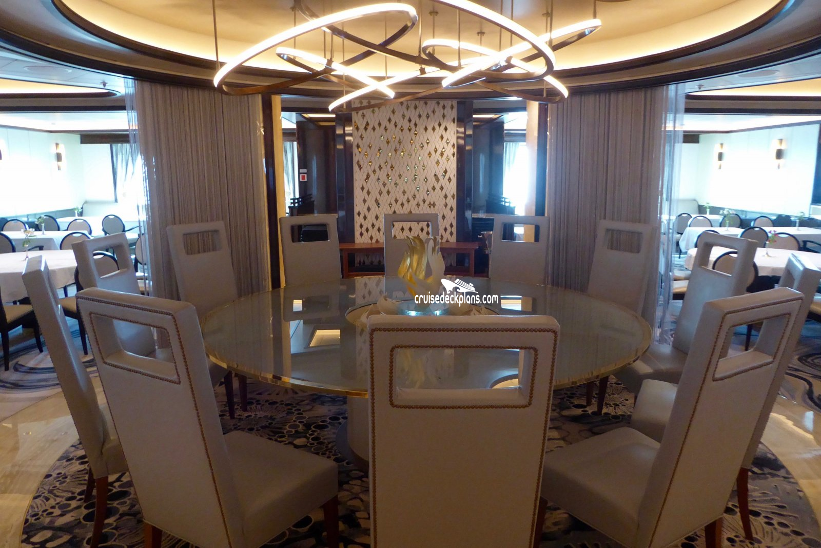 Cielo dining 2025 room suites