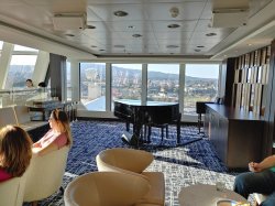 Norwegian Joy Observation Lounge picture