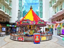 Oasis of the Seas Boardwalk picture