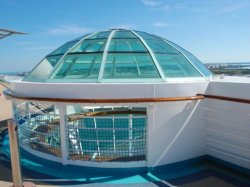 Freedom of the Seas Solarium picture