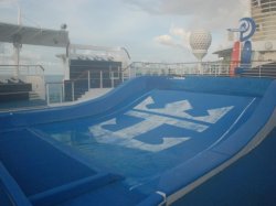 Freedom of the Seas FlowRider picture