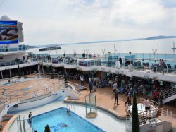 Majestic Princess Fountain Pool picture