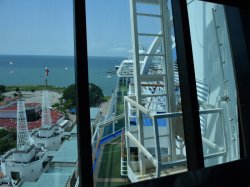 Emerald Princess Skywalkers Nightclub picture