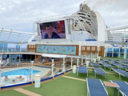 Emerald Princess Movies Under the Stars picture