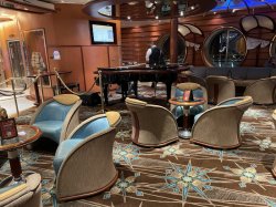 Navigator of the Seas Schooner Bar picture