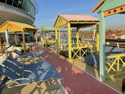 Navigator of the Seas Jogging Track picture