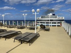 Norwegian Gem Sun Deck picture