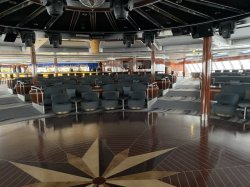 Norwegian Gem Spinnaker Lounge picture