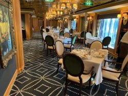 Norwegian Gem Le Bistro French Restaurant picture