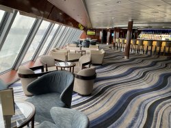 Norwegian Gem Spinnaker Lounge picture