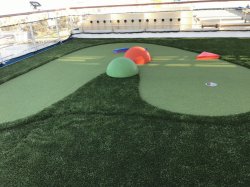 Carnival Radiance Mini Golf picture
