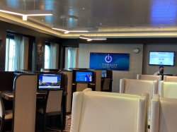 Norwegian Breakaway Internet Cafe picture