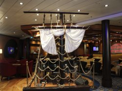 Anthem of the Seas Schooner Bar picture