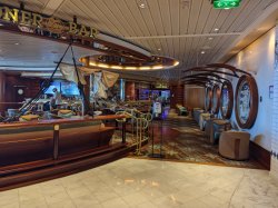 Navigator of the Seas Schooner Bar picture