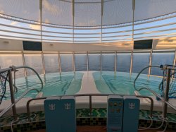 Symphony of the Seas Solarium picture