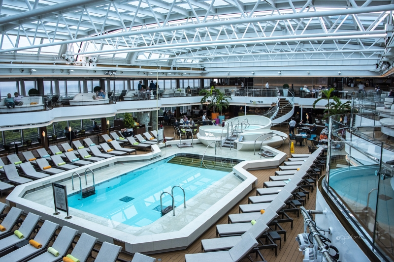 Nieuw Statendam Lido Pool Pictures