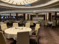 Oasis of the Seas Main Dining Room picture