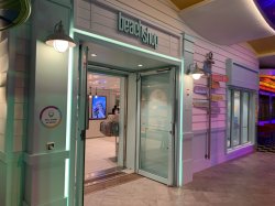 Oasis of the Seas Boardwalk picture