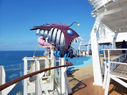 Harmony of the Seas The Ultimate Abyss picture