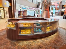 Harmony of the Seas Royal Promenade and Shops picture