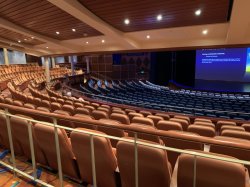 Oasis of the Seas Theater picture