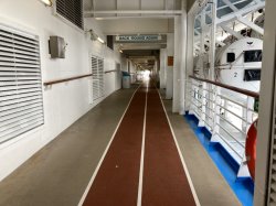 Oasis of the Seas Jogging Track picture