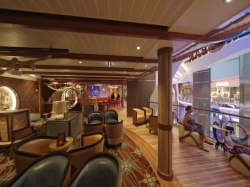 Wonder of the Seas Schooner Bar picture