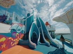 Wonder of the Seas Wonder Playscape picture