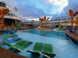 Odyssey of the Seas Main Pool picture