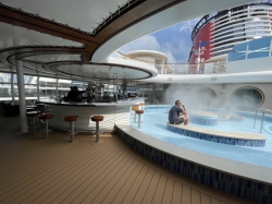 Disney Dream Quiet Cove Pool picture