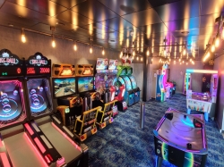 Wonder of the Seas Arcade picture