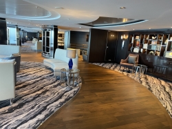 Norwegian Bliss Observation Lounge picture