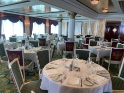 Norwegian Pearl Summer Palace Main Dining Room picture