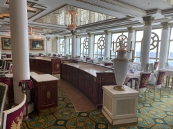 Norwegian Pearl Summer Palace Main Dining Room picture