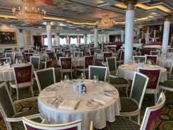 Norwegian Pearl Summer Palace Main Dining Room picture