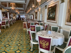 Norwegian Pearl Summer Palace Main Dining Room picture