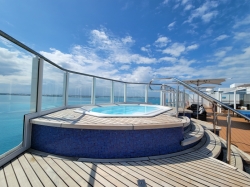 Norwegian Joy Haven Sundeck picture