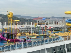 Wonder of the Seas Splashaway Bay picture