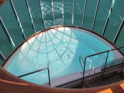 Independence of the Seas Solarium picture