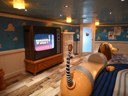 Disney Fantasy Oceaneer Club picture